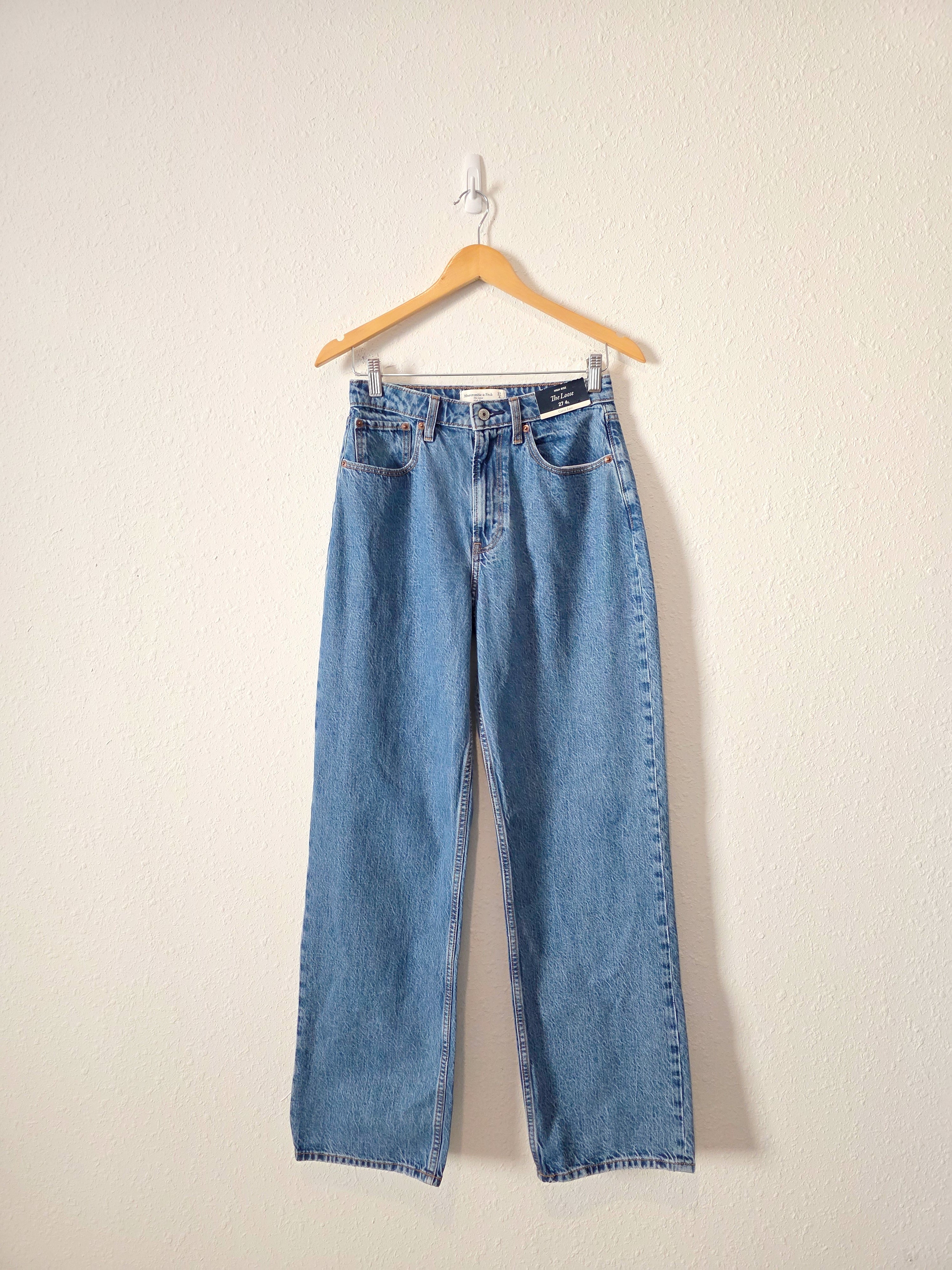 NEW Abercrombie High Rise Loose Jeans (27/4 long)