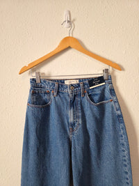 NEW Abercrombie High Rise Loose Jeans (27/4 long)