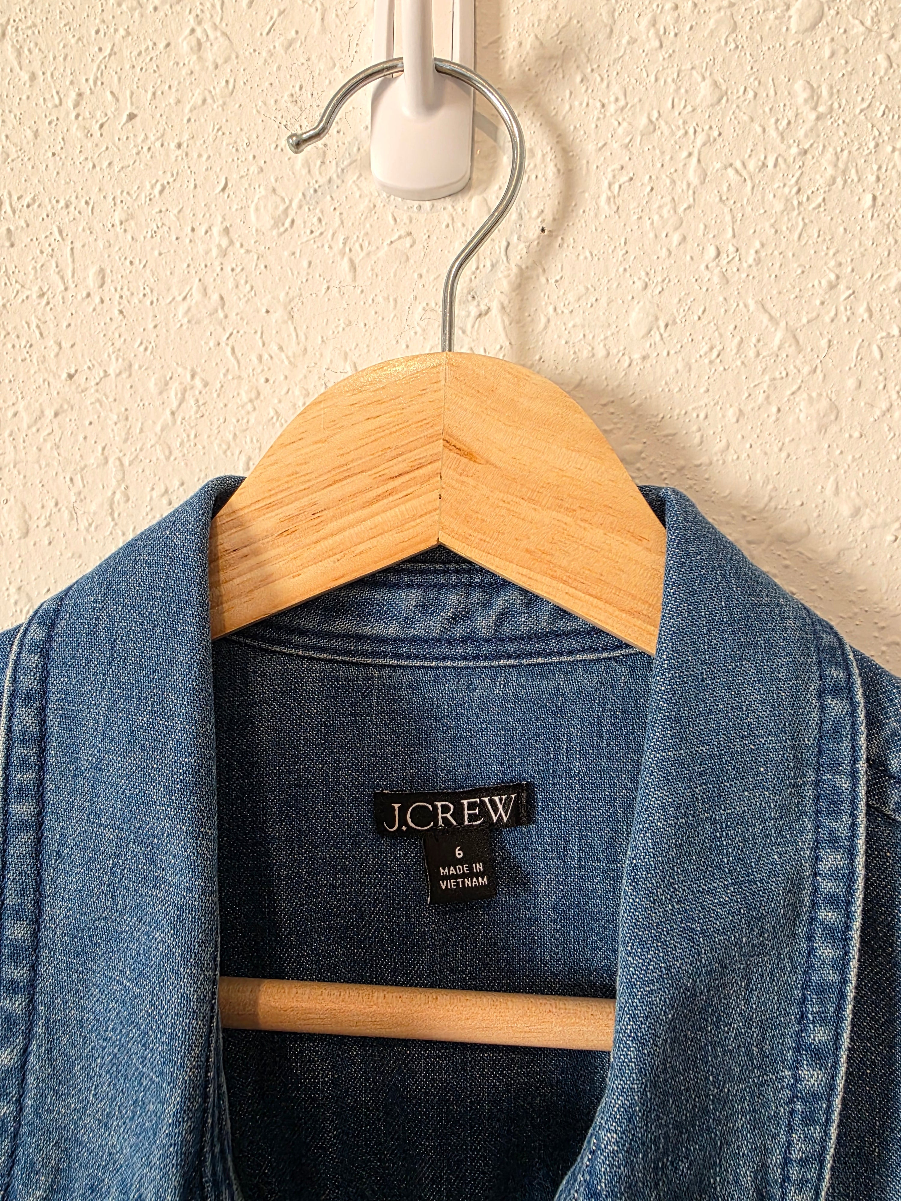 J.Crew Cropped Denim Button Up Shirt (6)