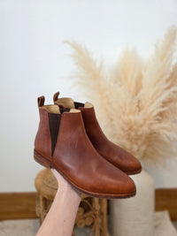 Nisolo Leather Chelsea Boots (9)