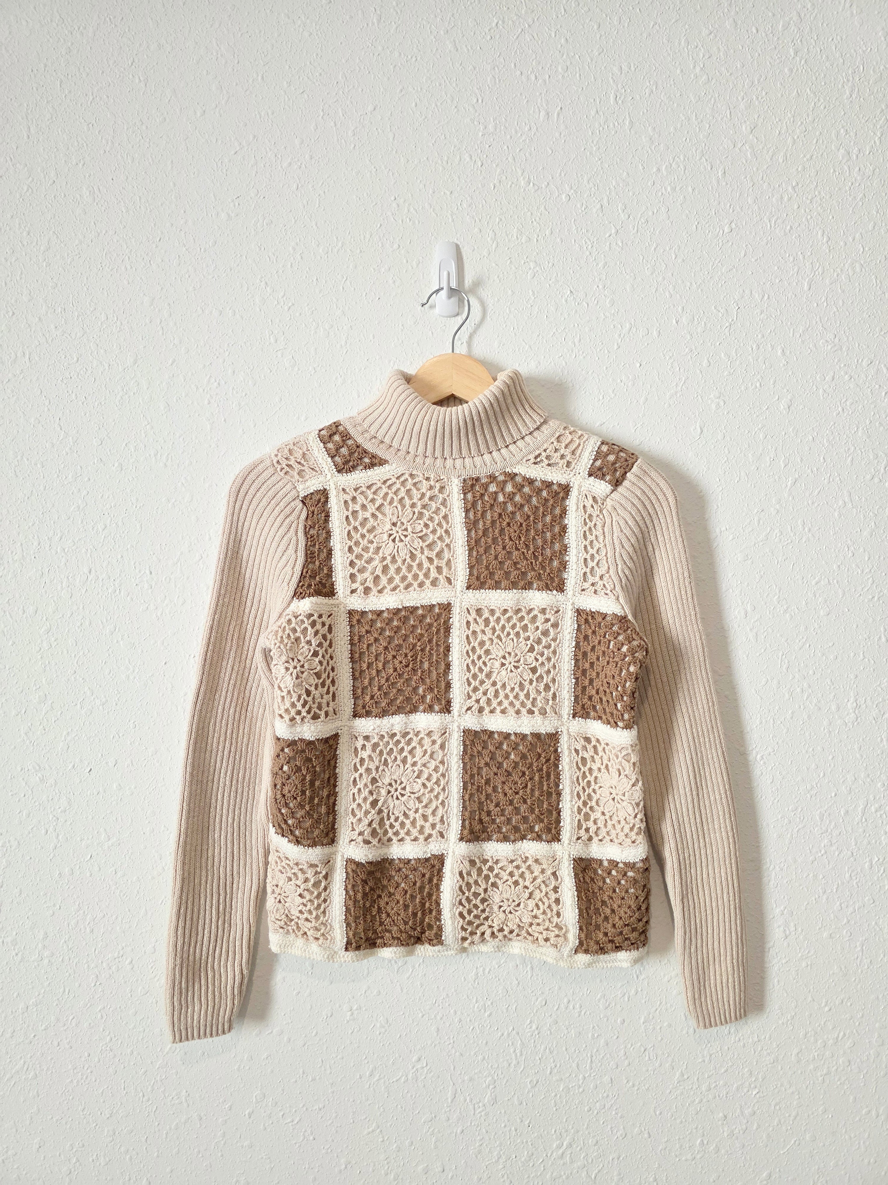 Vintage Crochet Turtleneck Sweater (XS)