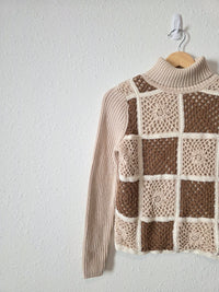 Vintage Crochet Turtleneck Sweater (XS)