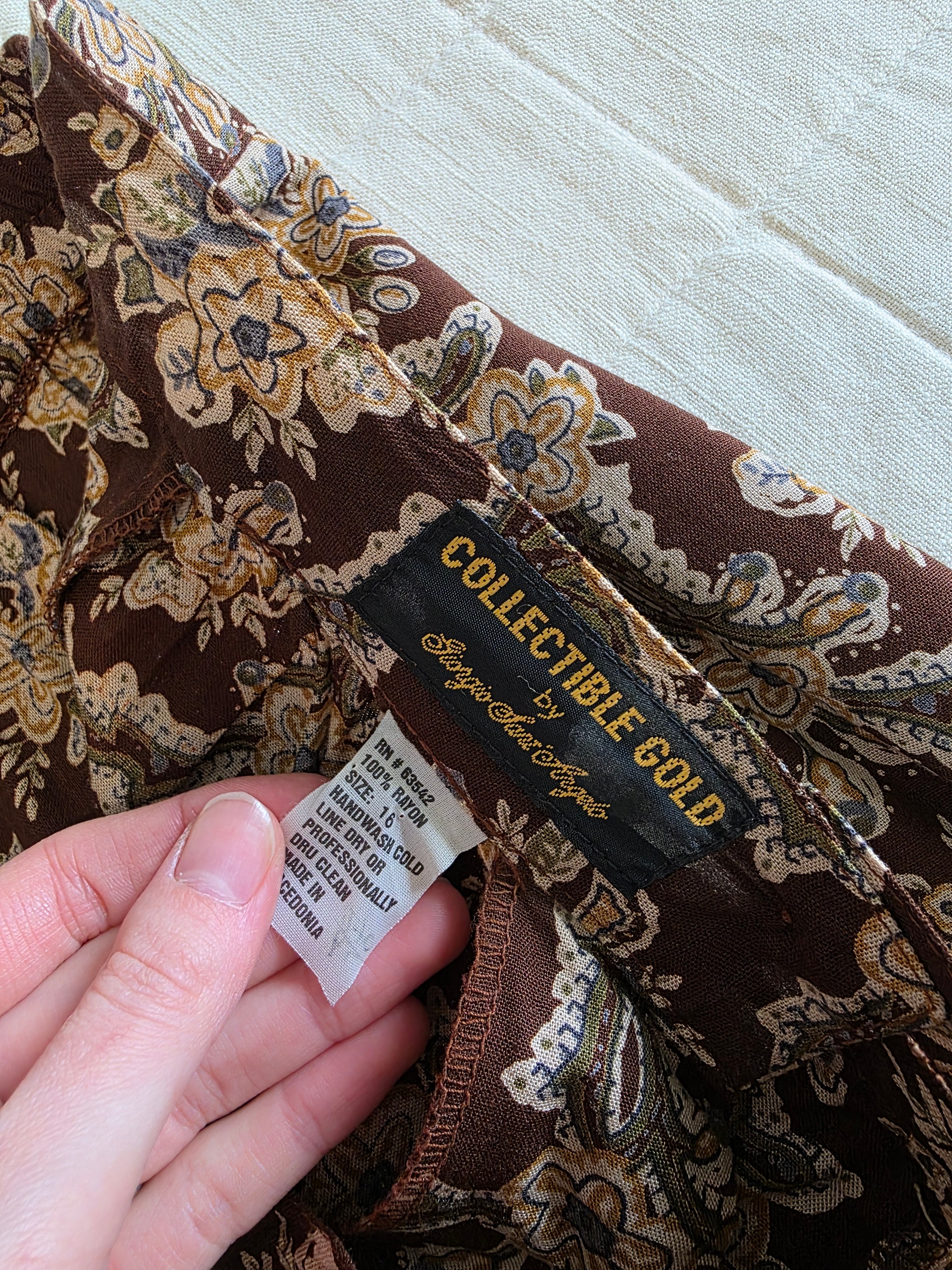 Vintage Floral Midi Skirt (XL)