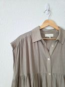 Oversized Flowy Button Up (M)