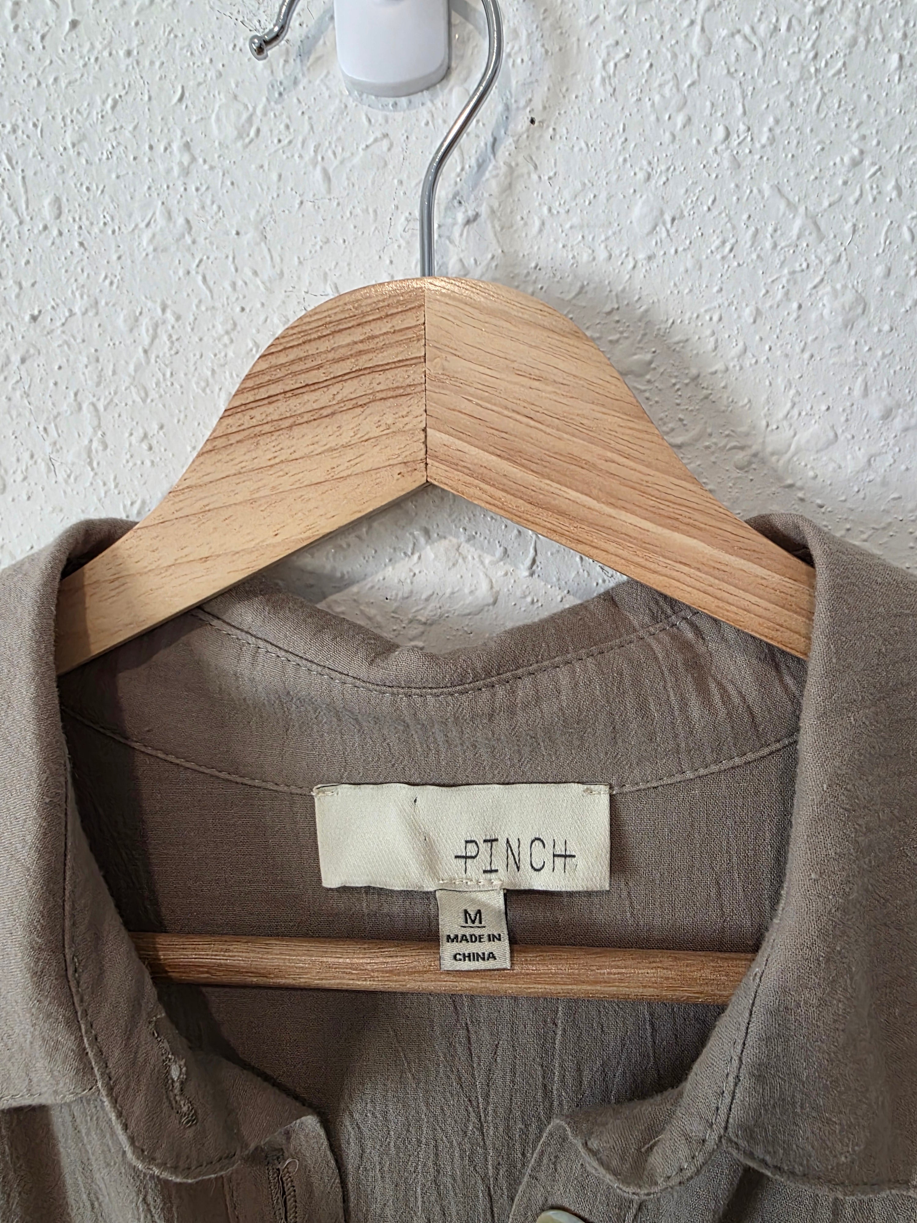 Oversized Flowy Button Up (M)