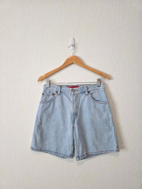 Vintage Levi's Denim Shorts (28)