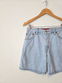 Vintage Levi's Denim Shorts (28)