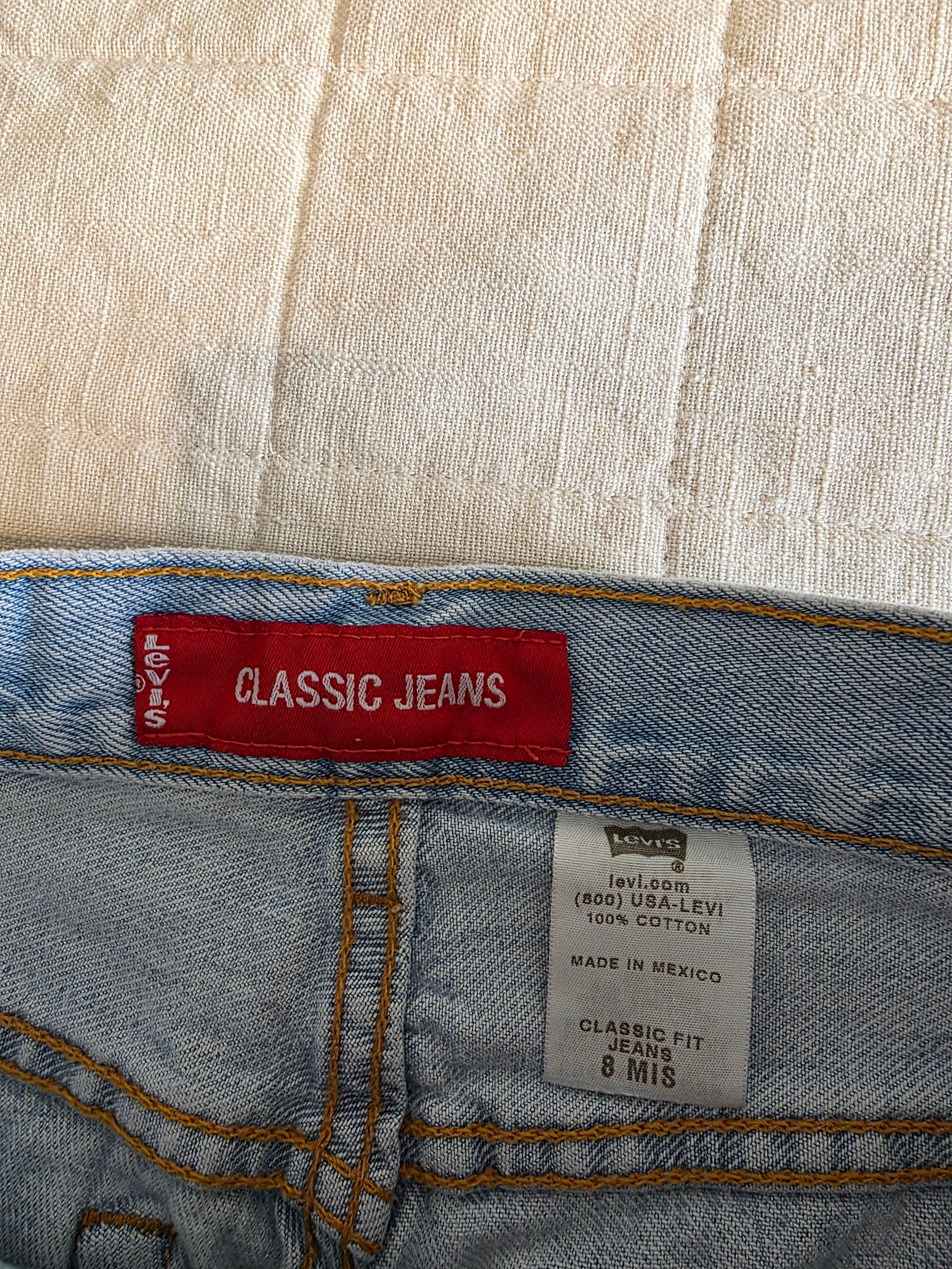 Vintage Levi's Denim Shorts (28)
