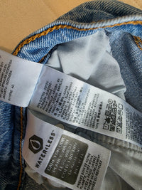 Levi's Ribcage Straight Jeans (33)
