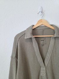 Aerie Green Waffle V Neck Sweater (M)