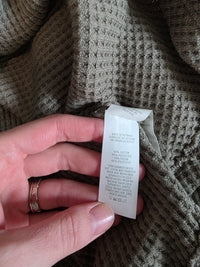 Aerie Green Waffle V Neck Sweater (M)