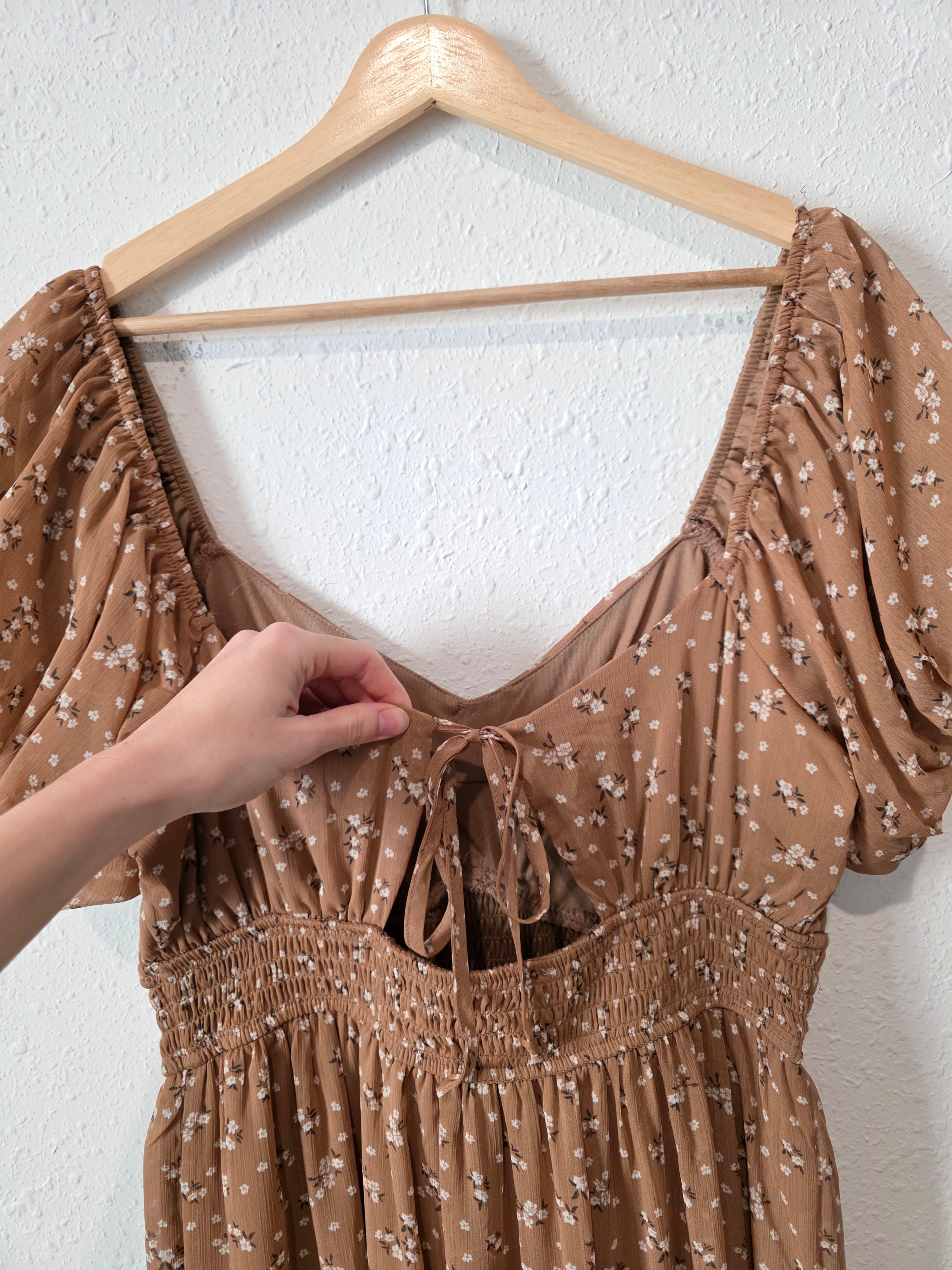 Ditsy Floral Midi Dress (XL)