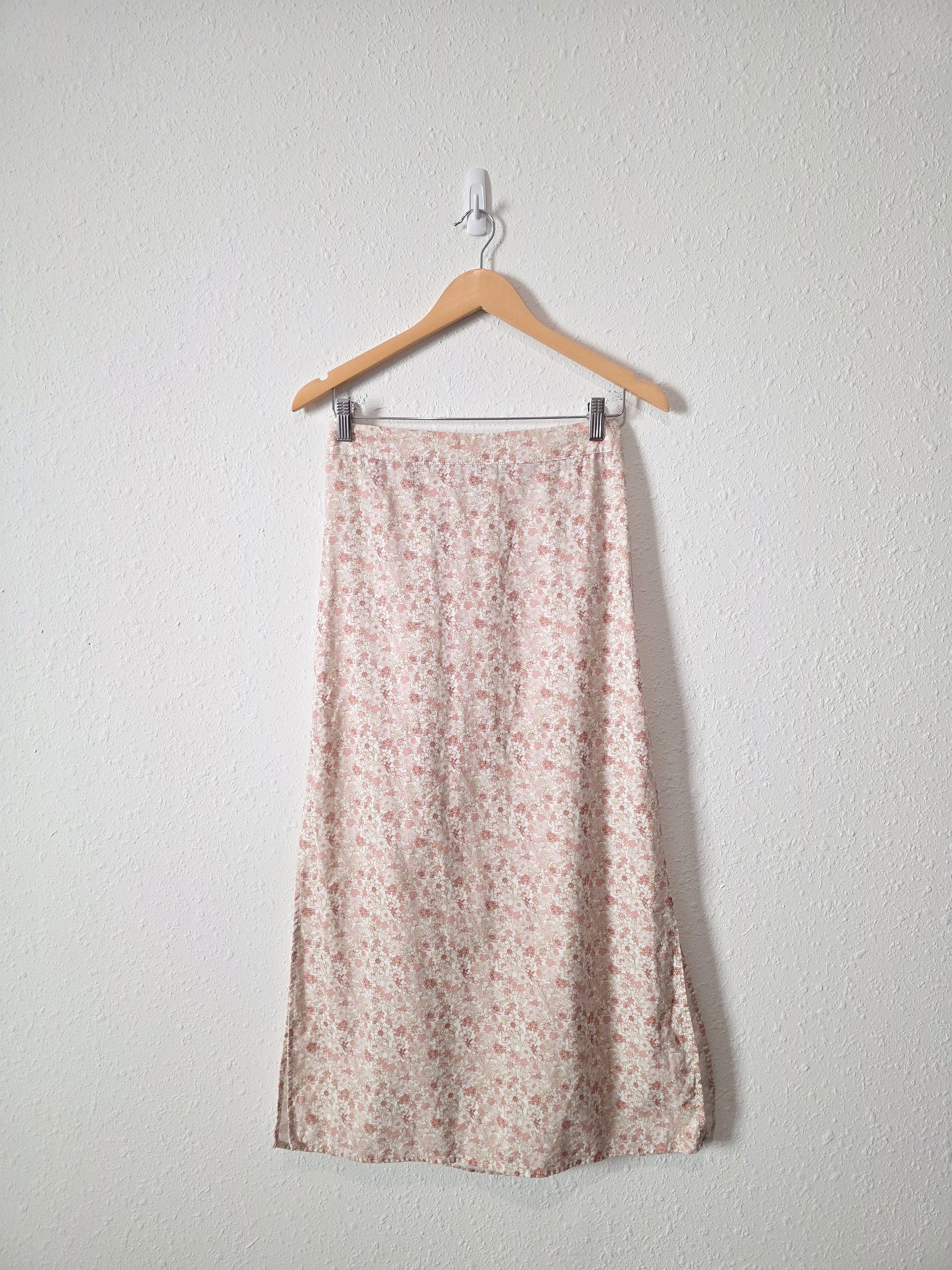 Rhythm Floral Midi Skirt (4)