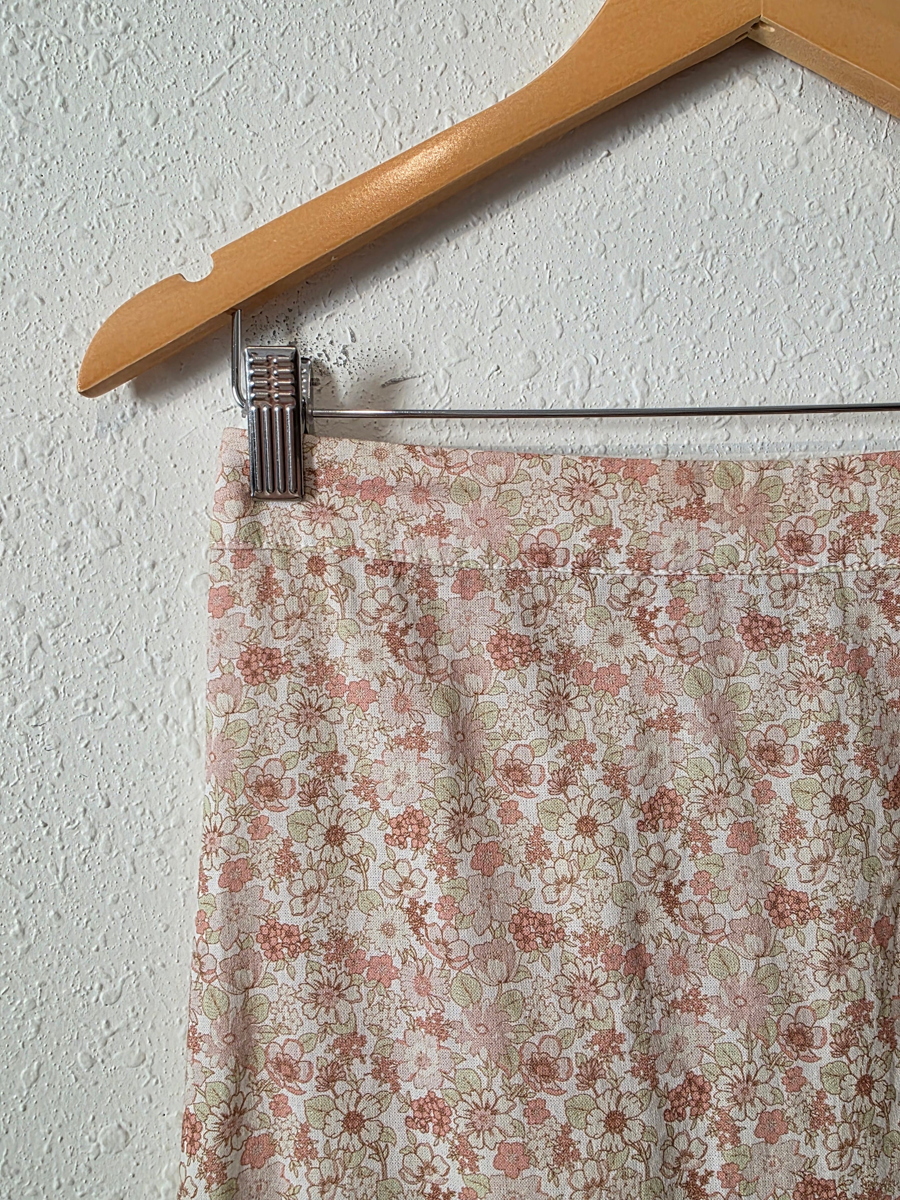 Rhythm Floral Midi Skirt (4)