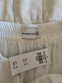 NEW Abercrombie Linen Blend Shorts (XS)