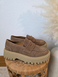 Crown Vintage Leather Suede Loafers (8)
