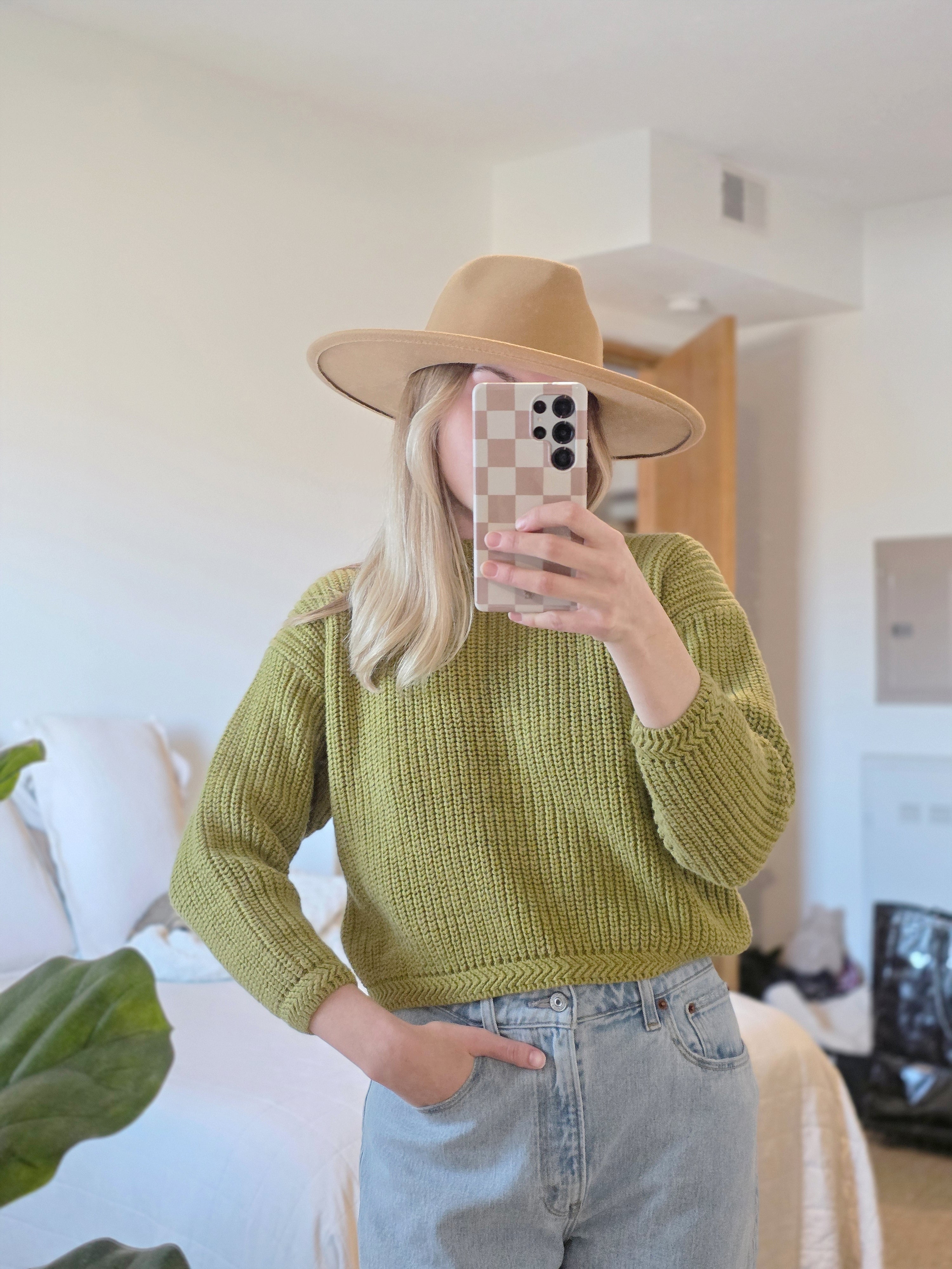 Vintage Avocado Cotton Sweater (XS)