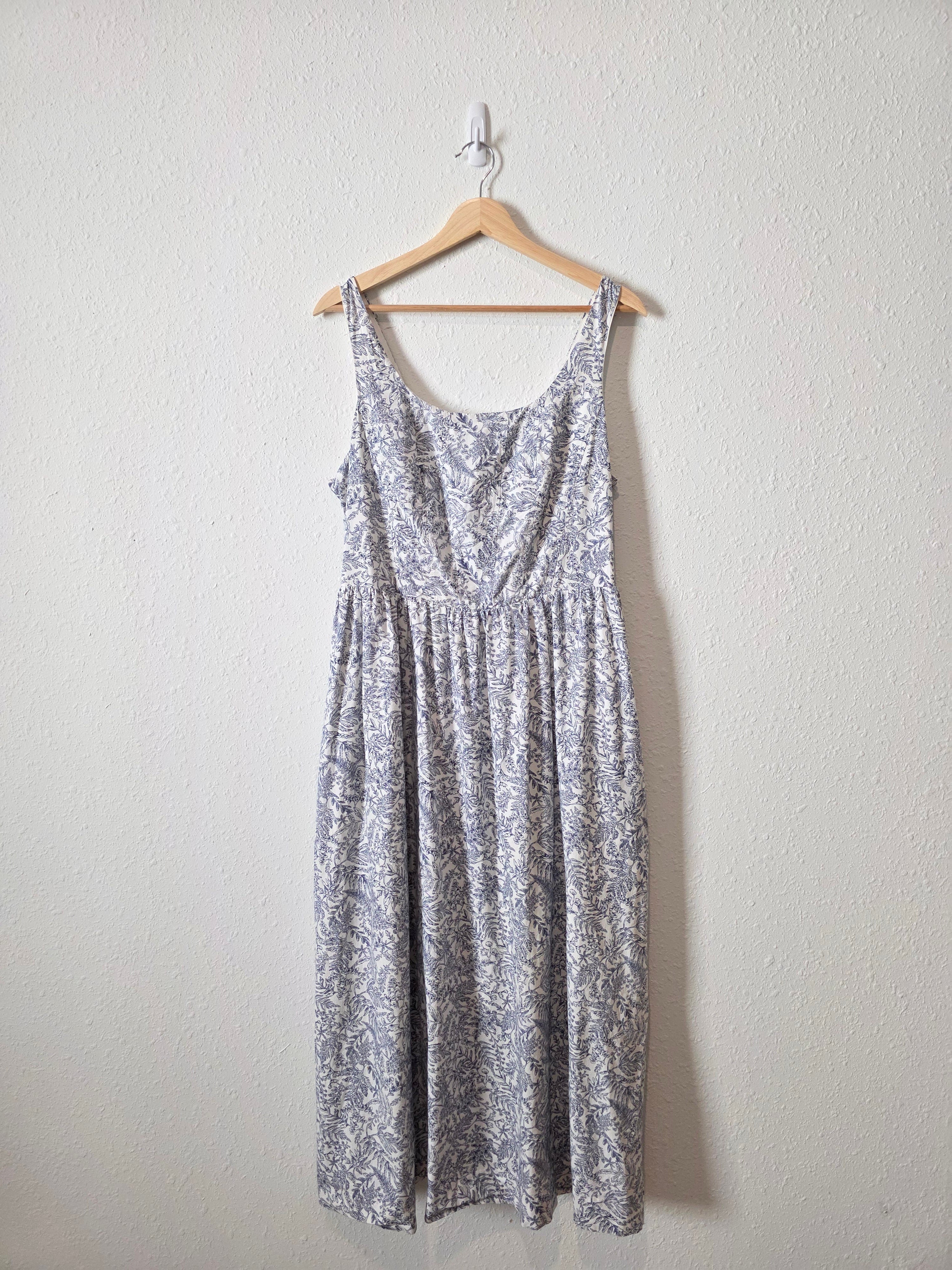 Arula Floral Printed Midi Dress (XL)
