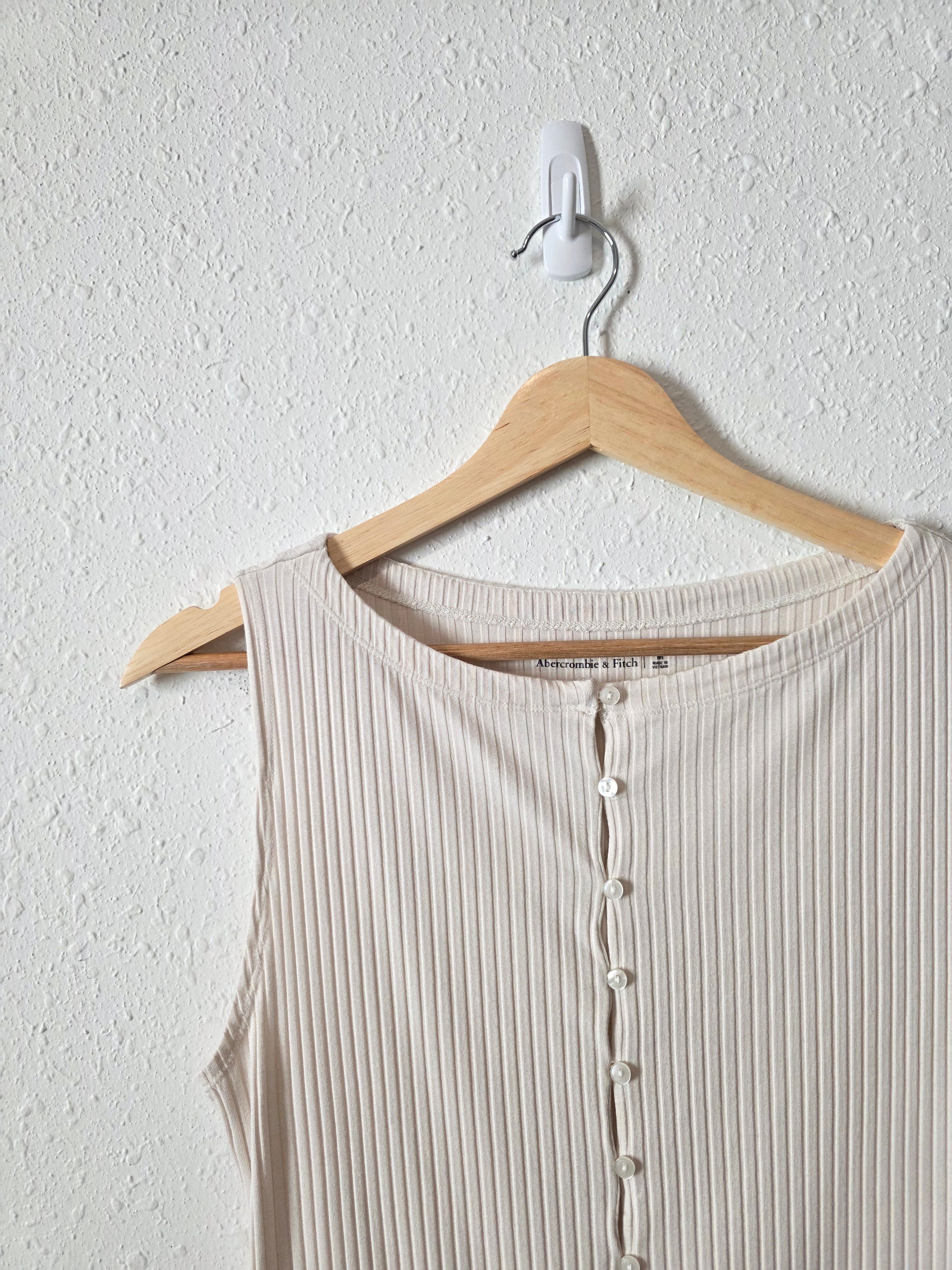 Abercrombie Ribbed Button Front Tank (M)