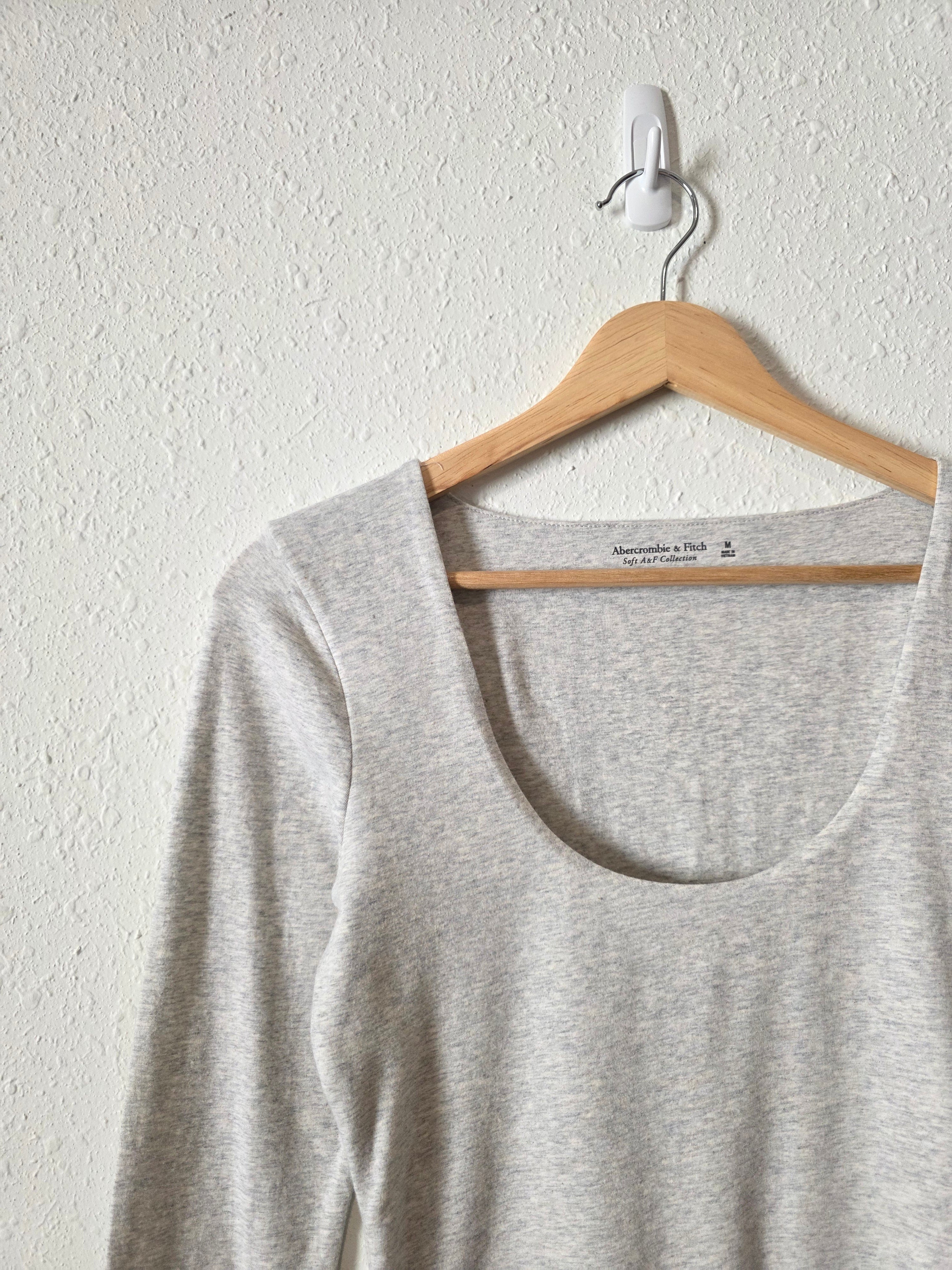 Abercrombie Gray Long Sleeve Bodysuit (M)
