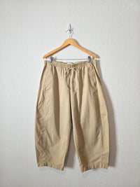 Abercrombie Pull On Barrel Pants (L short)