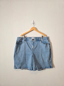 Light Wash Relaxed Denim Shorts (22)