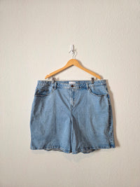 Light Wash Relaxed Denim Shorts (22)