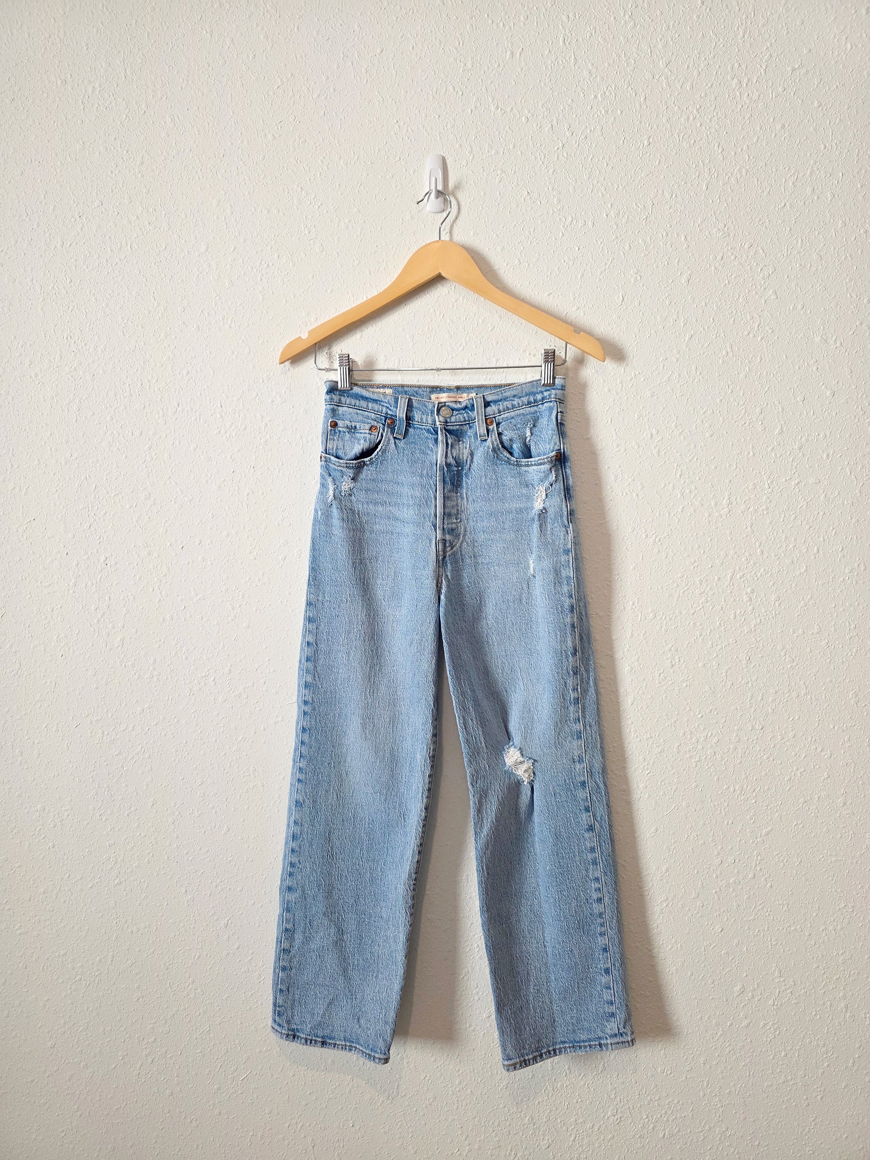 Levi's Ribcage Straight Jeans (25)