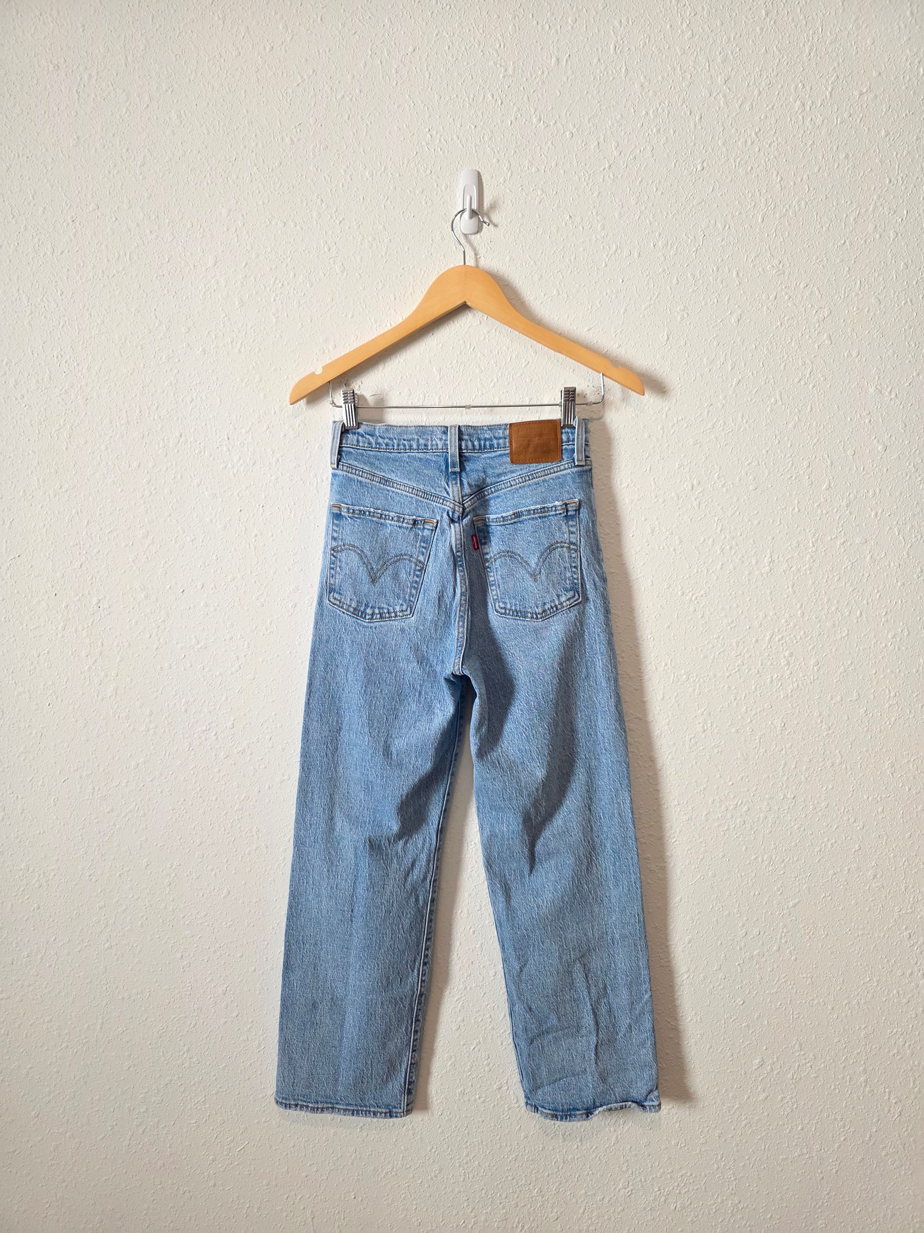 Levi's Ribcage Straight Jeans (25)