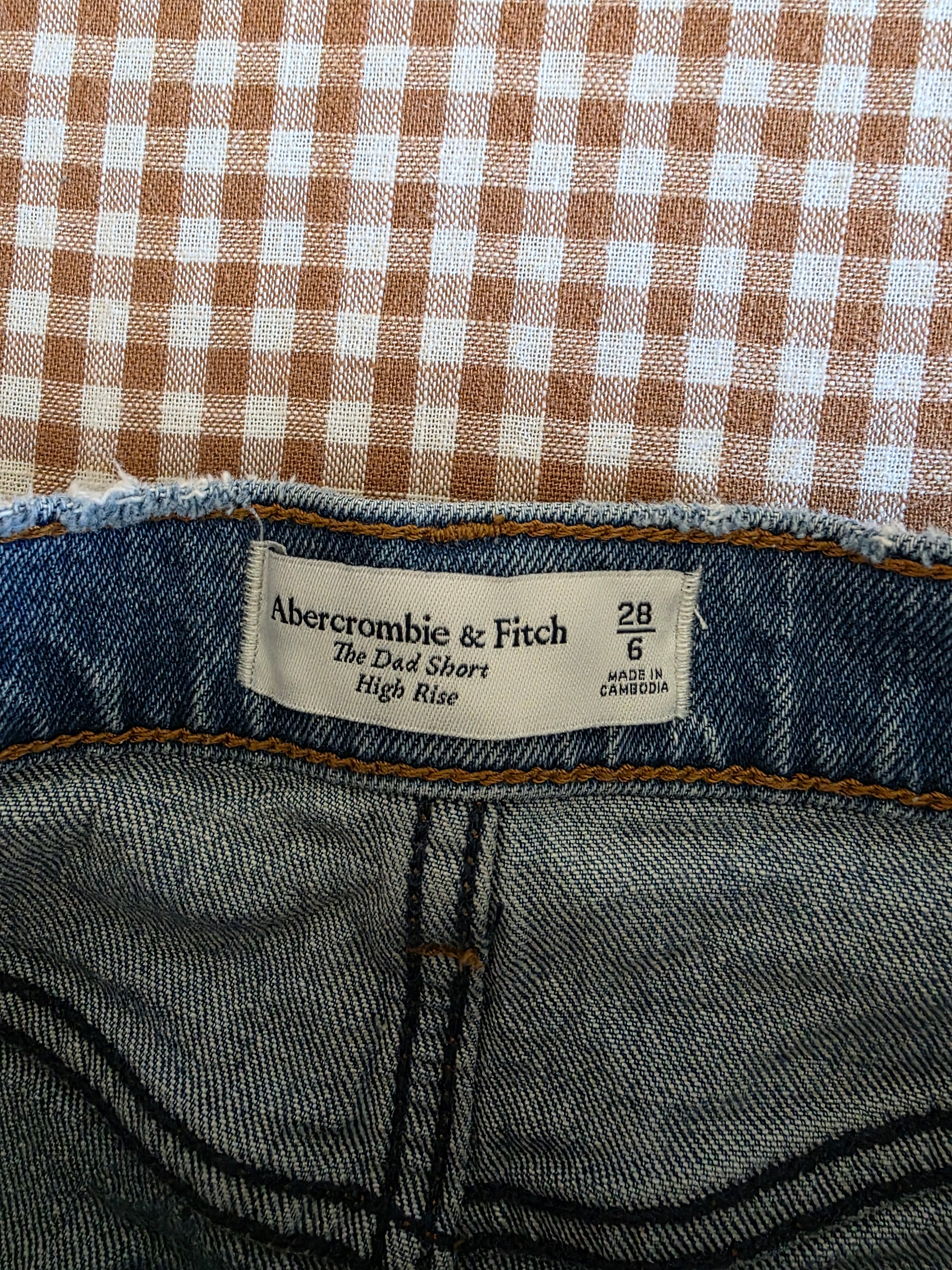 Abercrombie Relaxed Dad Shorts (28/6)