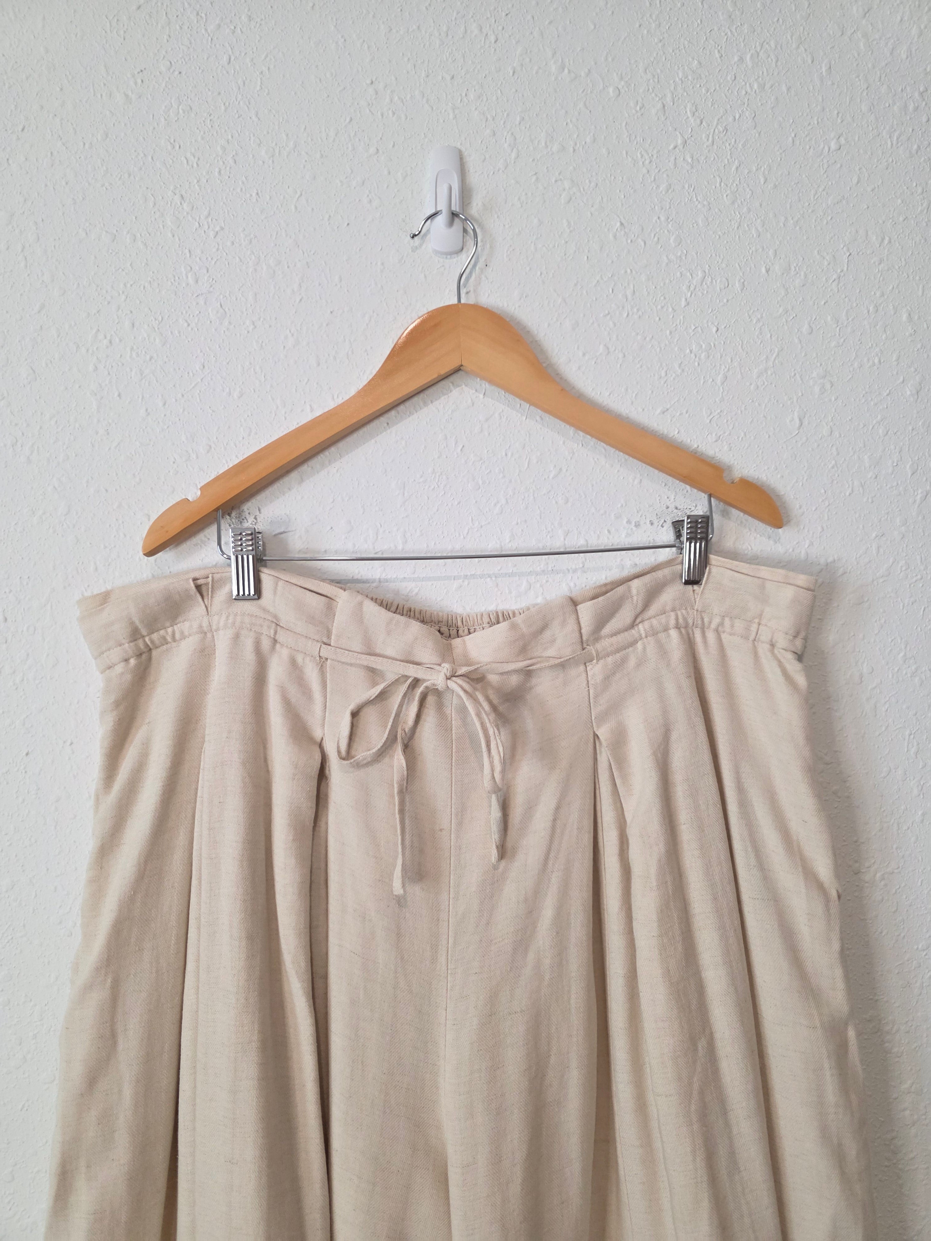 Oli & Hali Flowy Wide Leg Pants (XL)