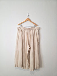 Oli & Hali Flowy Wide Leg Pants (XL)