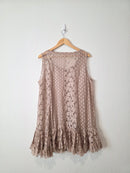 Oli & Hali Floral Lace Tunic (XL)