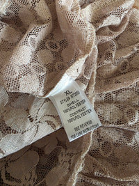 Oli & Hali Floral Lace Tunic (XL)