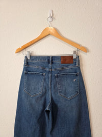 Carly Jean Wide Leg Jeans (3)