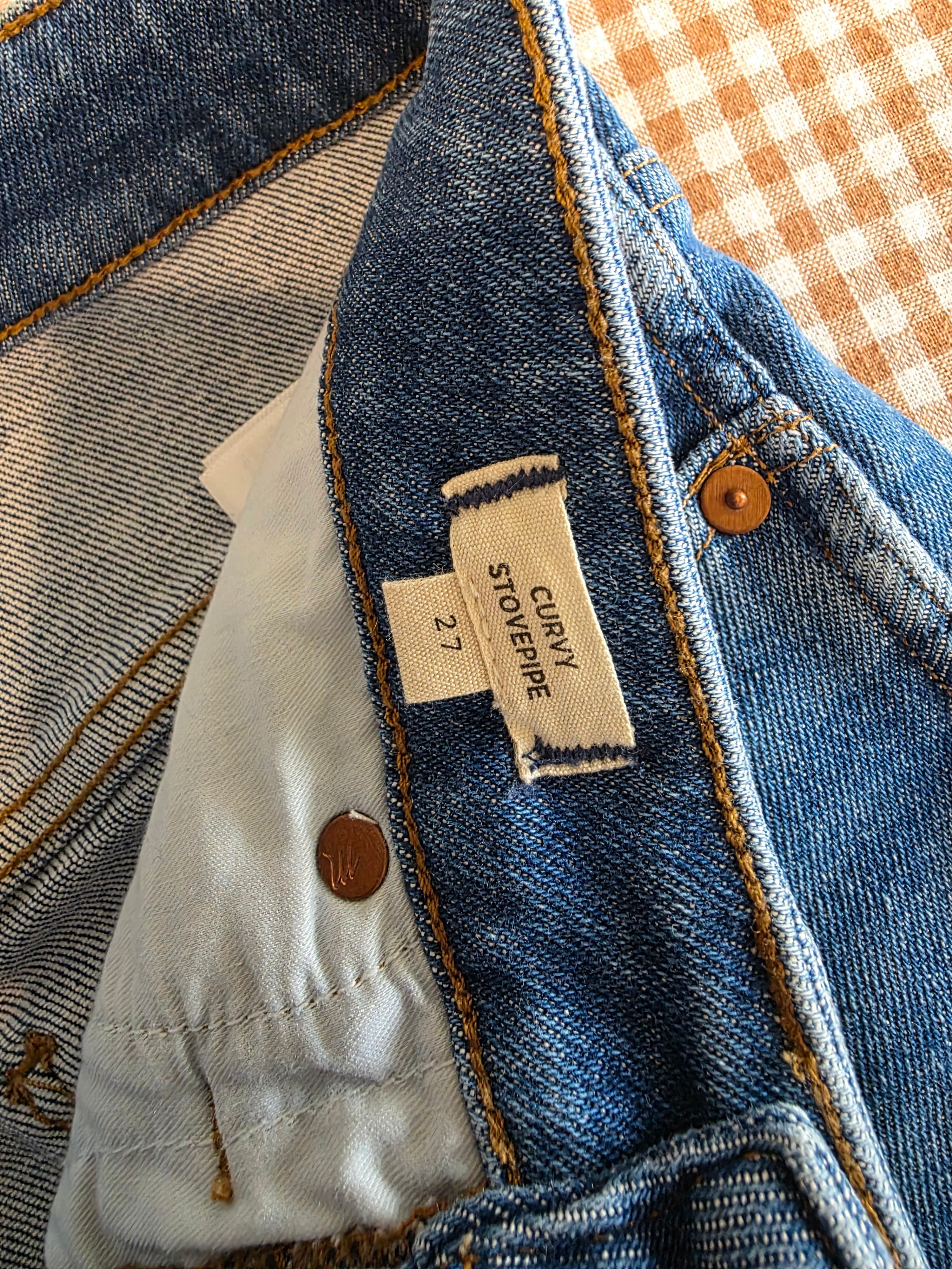 Madewell Curvy Stovepipe Jeans (27)