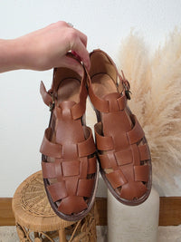 Madewell Leather Fisherman Sandals (7.5)