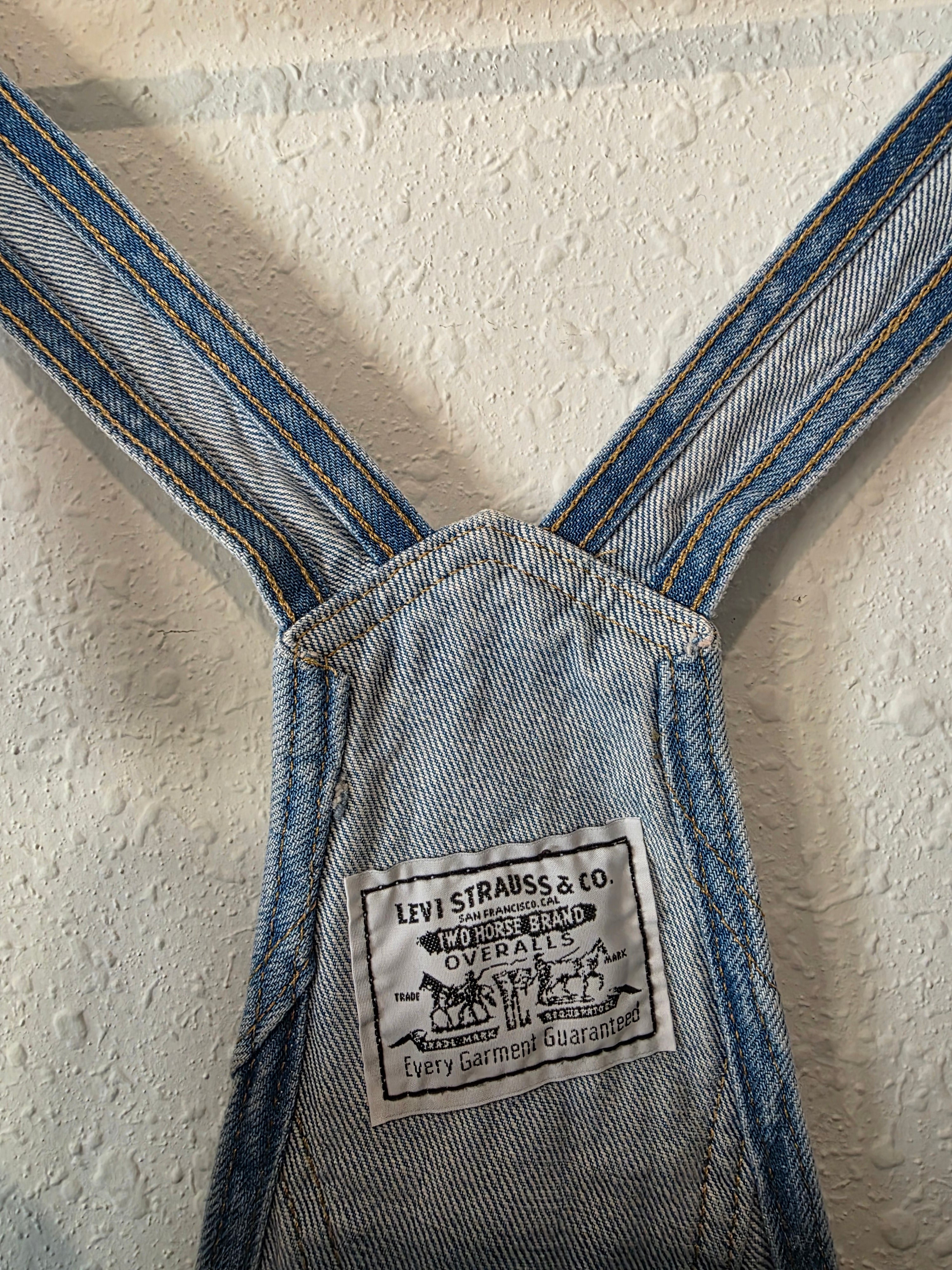 Levi's Relaxed Denim Shortalls (XL)