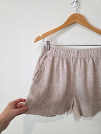 Neutral Linen Relaxed Shorts (S)