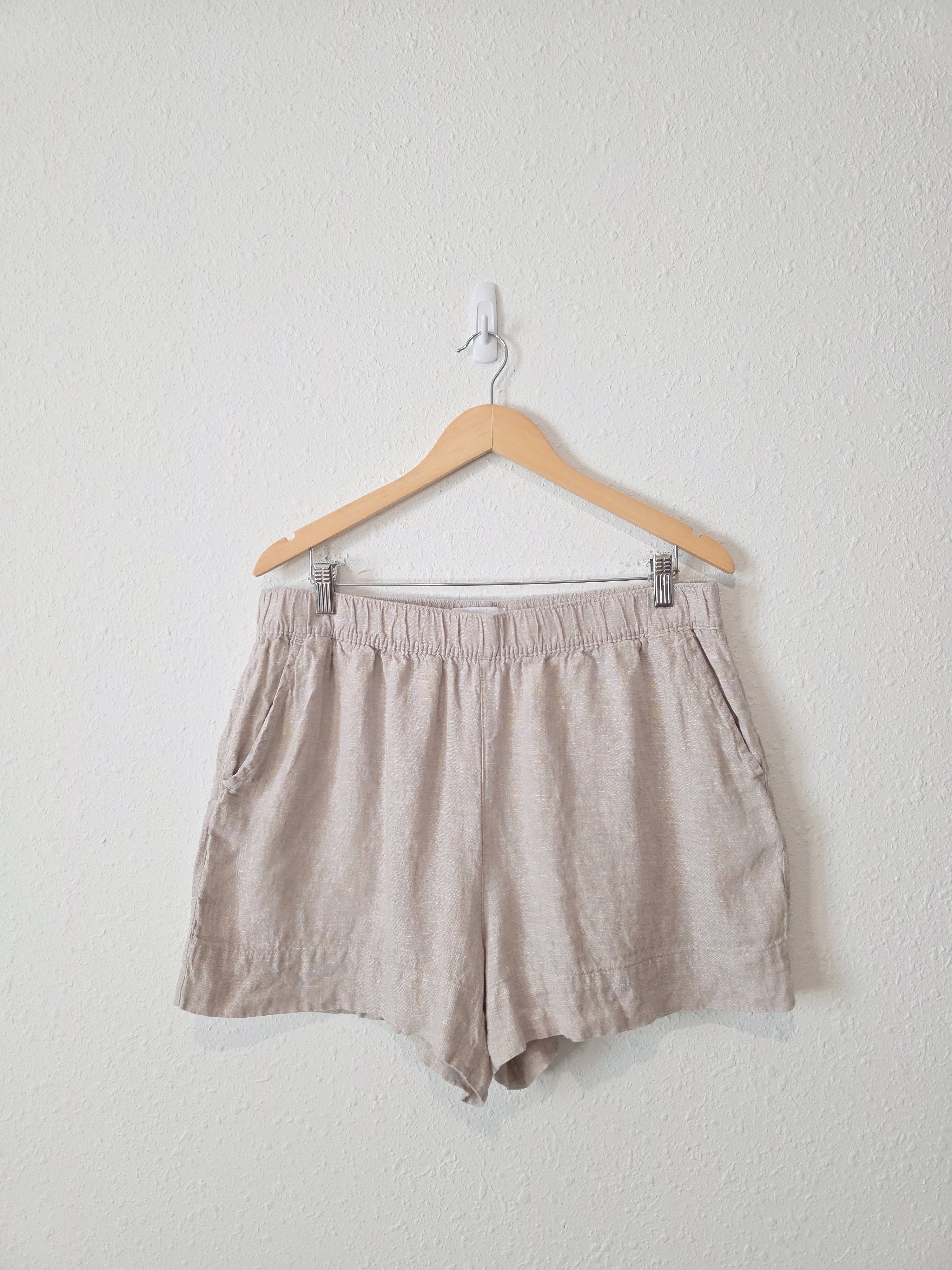 Neutral Pull On Linen Shorts (XL)