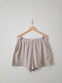 Neutral Pull On Linen Shorts (XL)