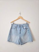 Light Wash Baggy Denim Short (10)