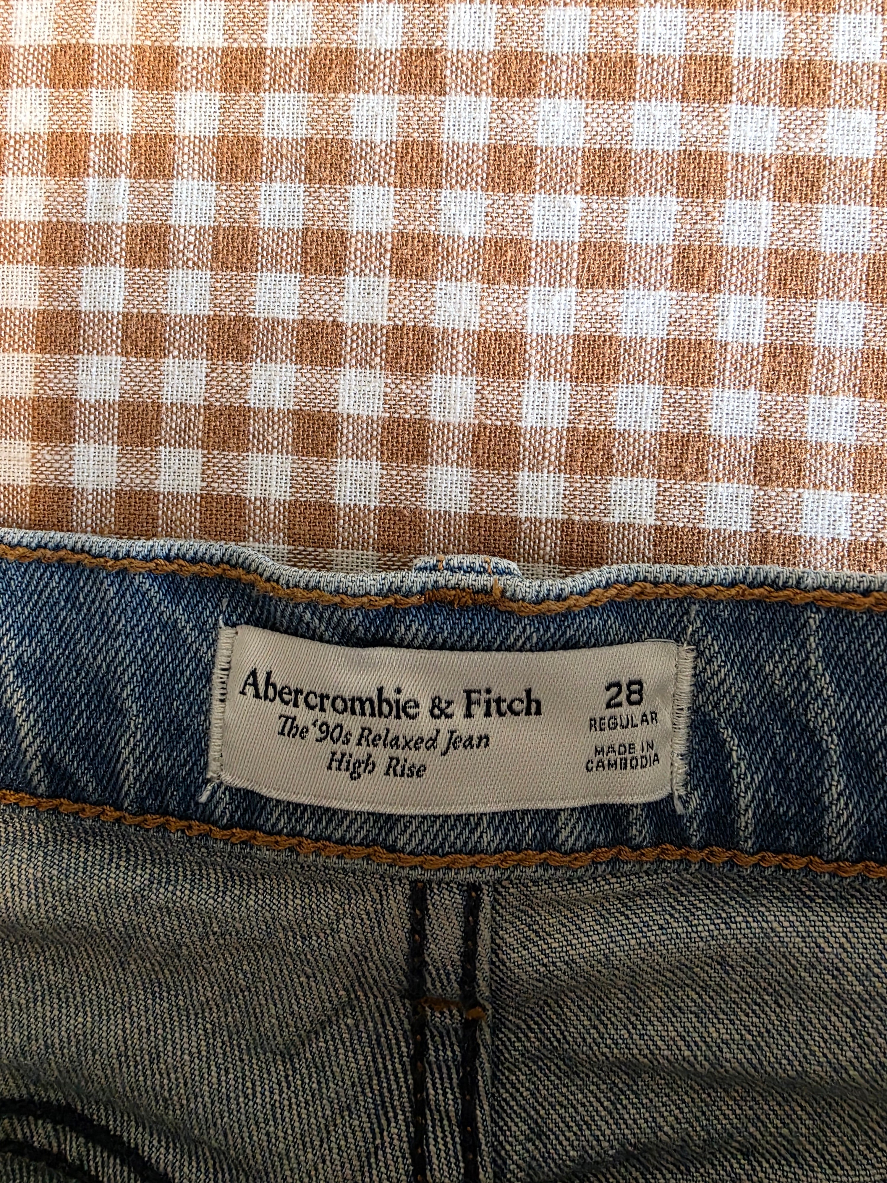 Abercrombie 90s Relaxed Jeans (28)