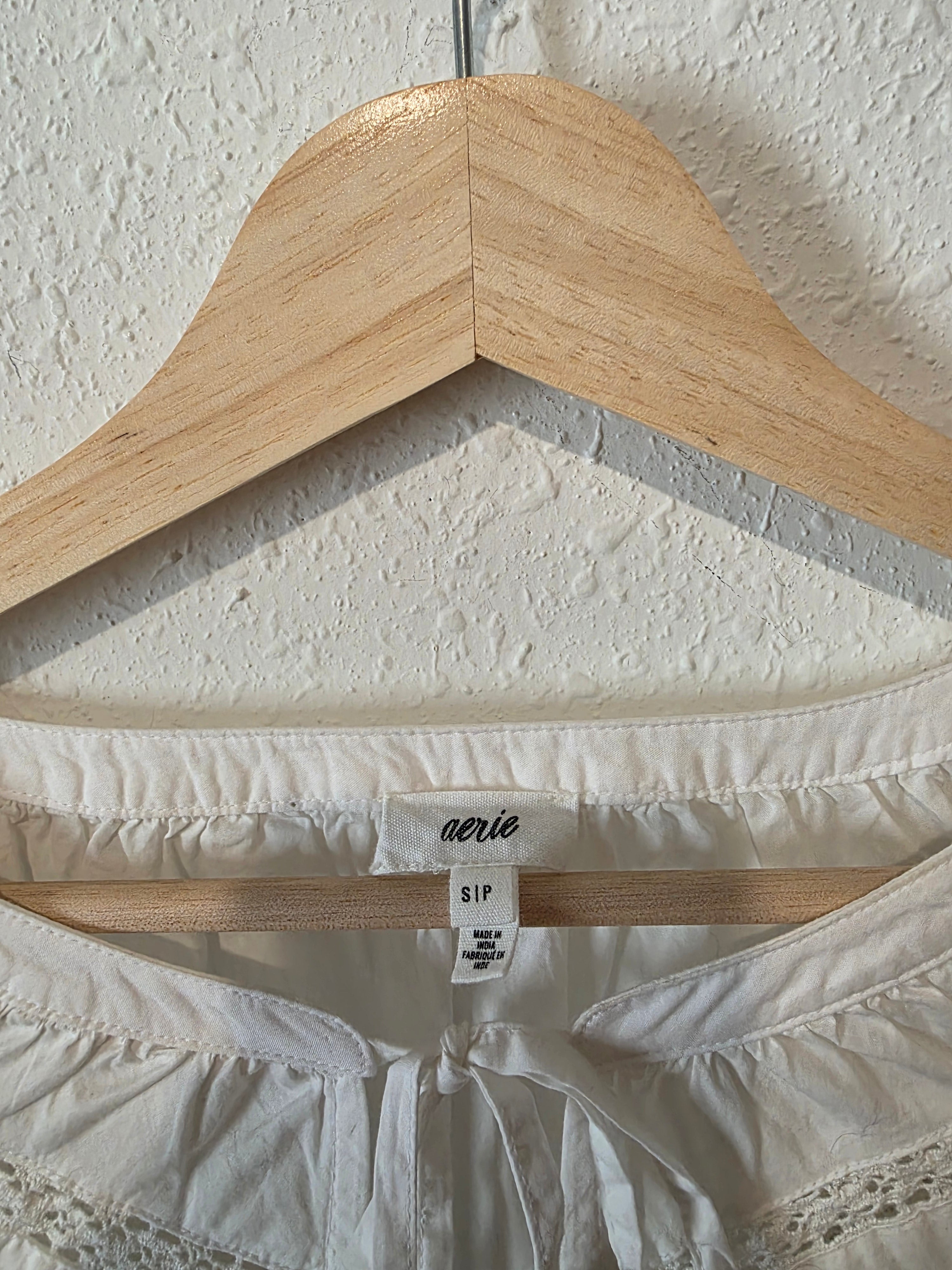 Aerie Tie Front Lace Top (S)