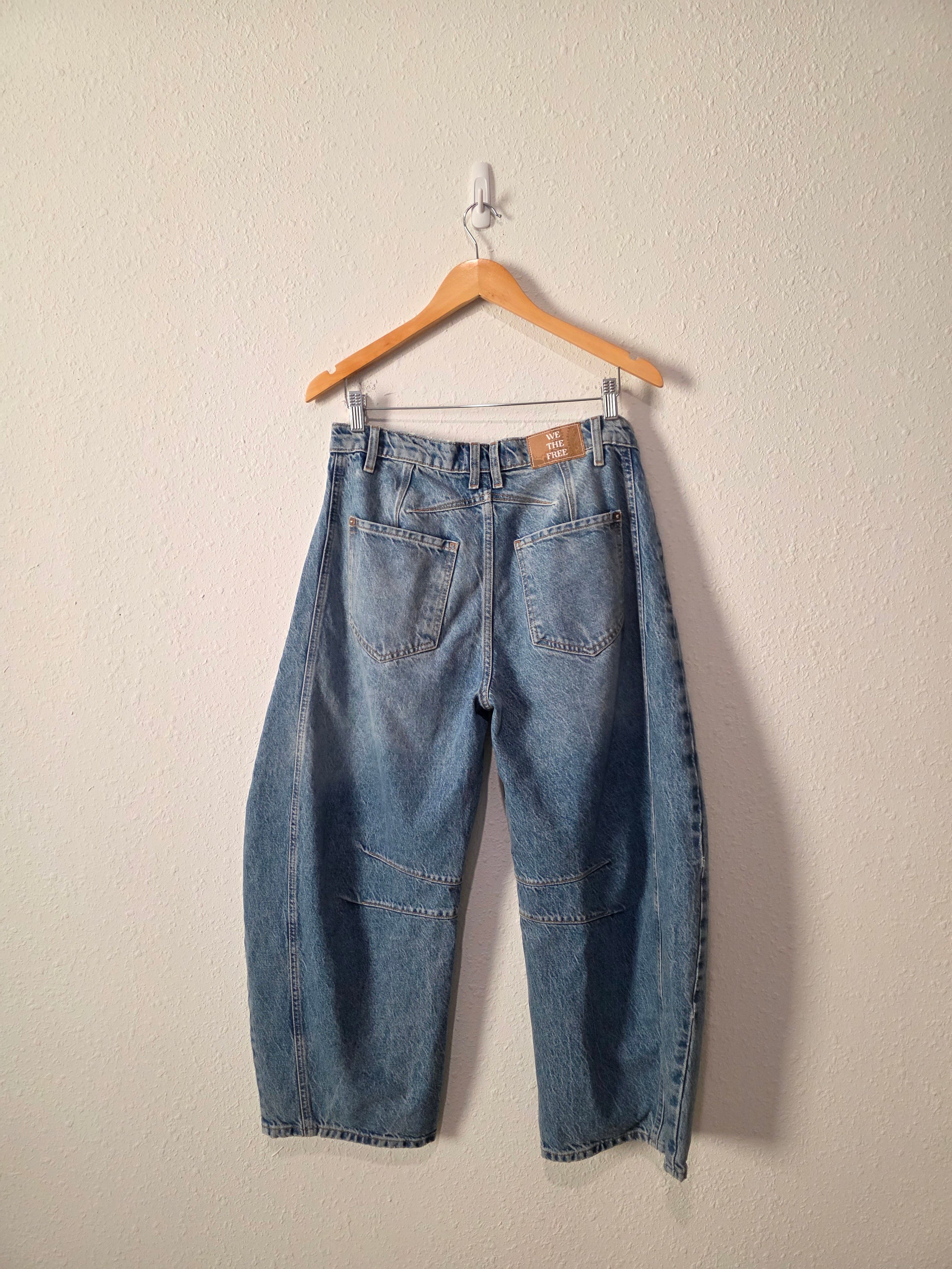 Free People Relaxed Barrel Jeans (28)
