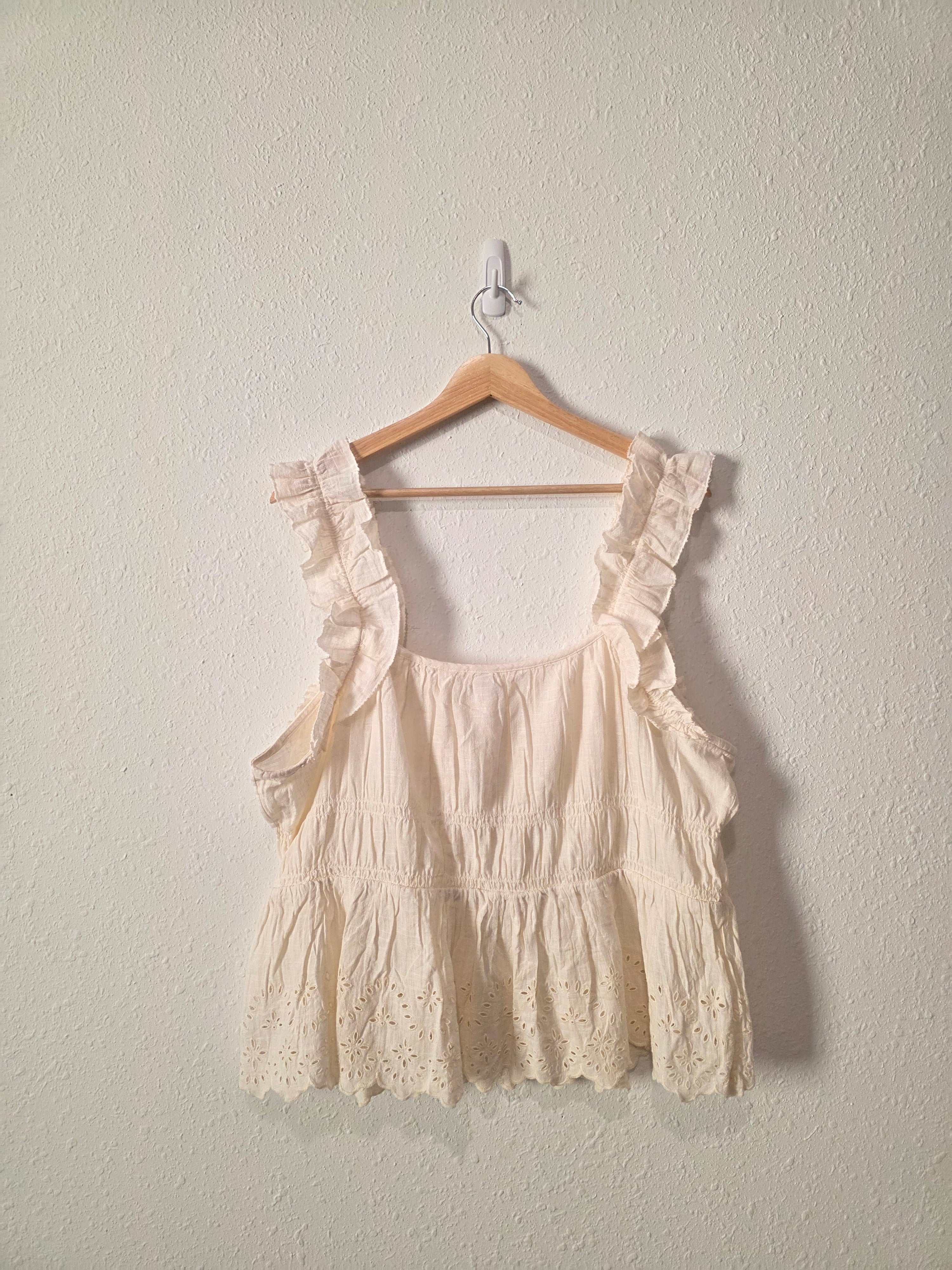 NEW Eyelet Smocked Tank (XXL)