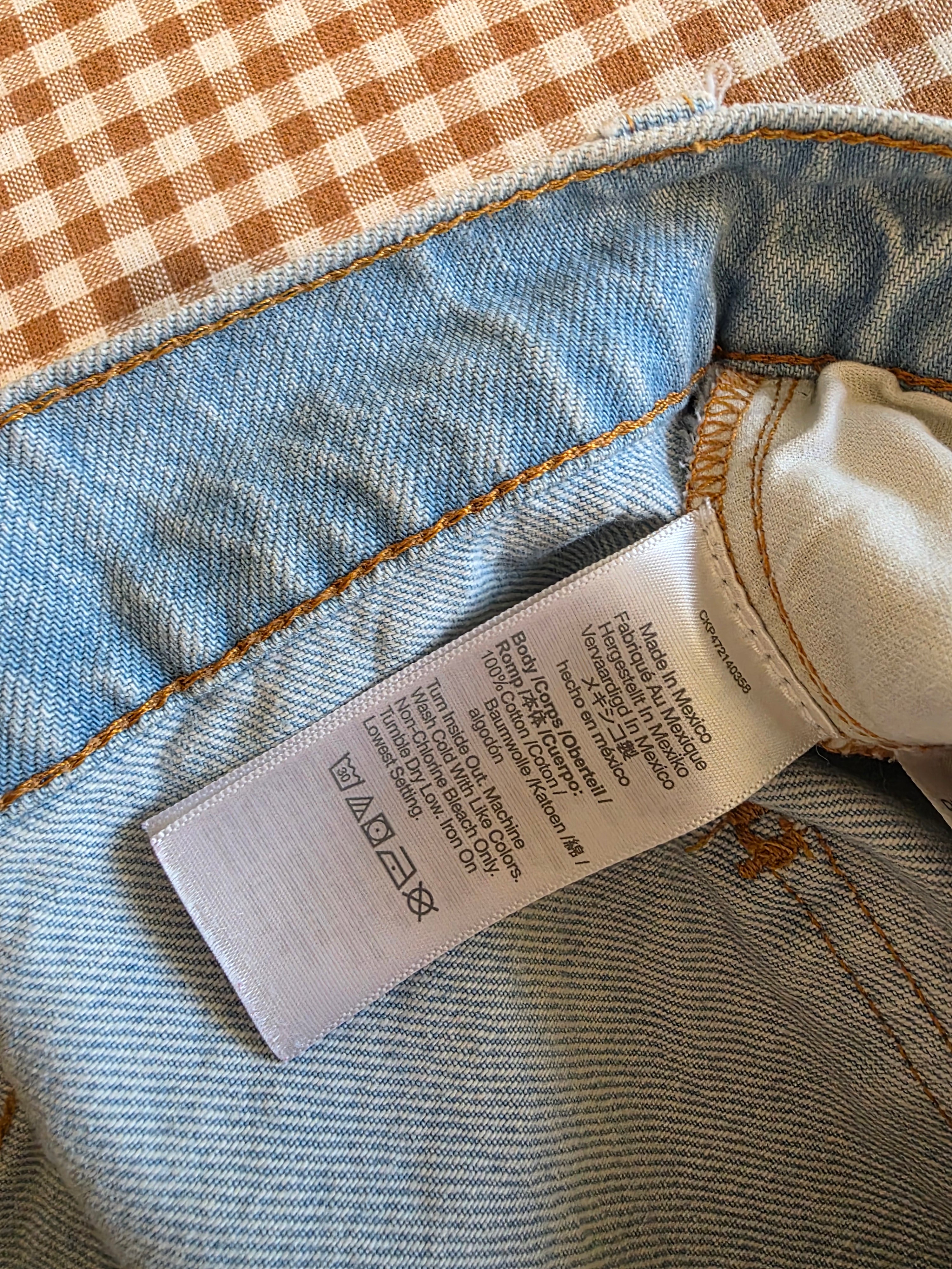 Madewell Light Wash Shorts (33)