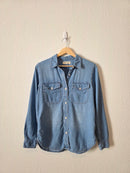Madewell Denim Button Up Shirt (S)