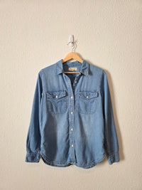 Madewell Denim Button Up Shirt (S)