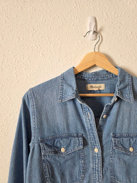 Madewell Denim Button Up Shirt (S)